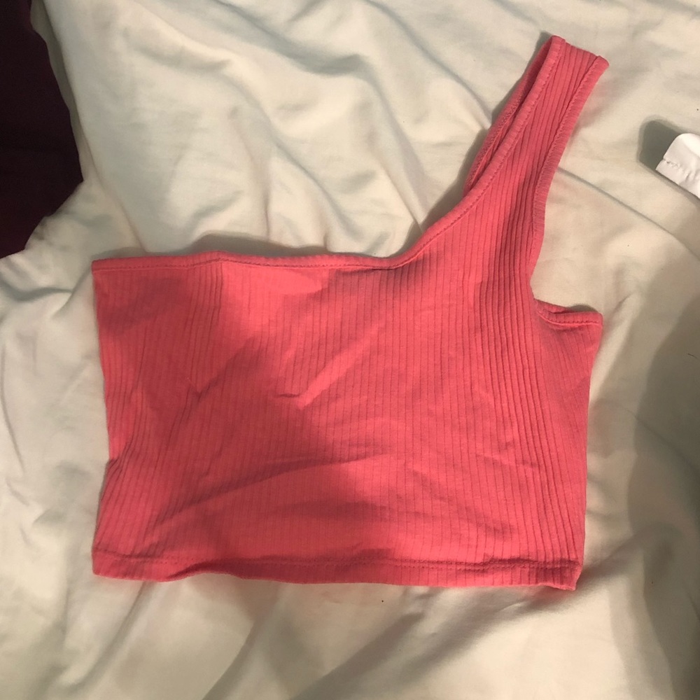 Pink one shoulder croptop ribbed